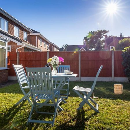 Fair View - Off Street Parking And Garden Villa Shrewsbury Bagian luar foto