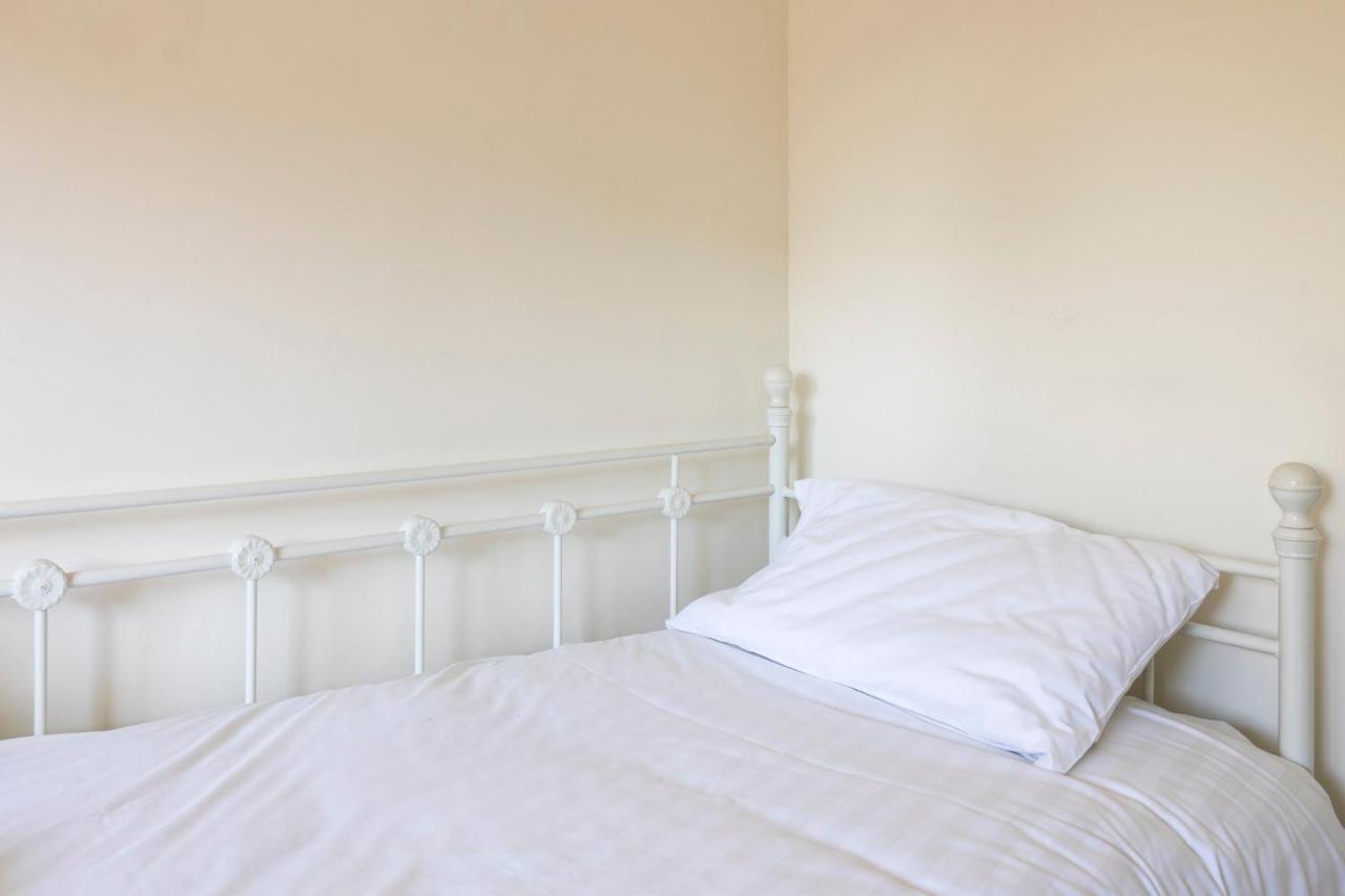 Fair View - Off Street Parking And Garden Villa Shrewsbury Bagian luar foto