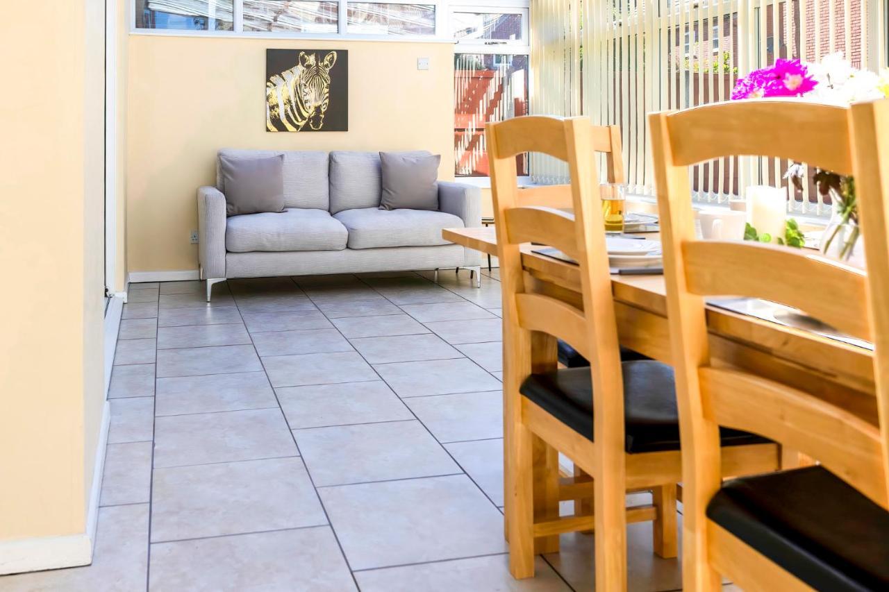 Fair View - Off Street Parking And Garden Villa Shrewsbury Bagian luar foto
