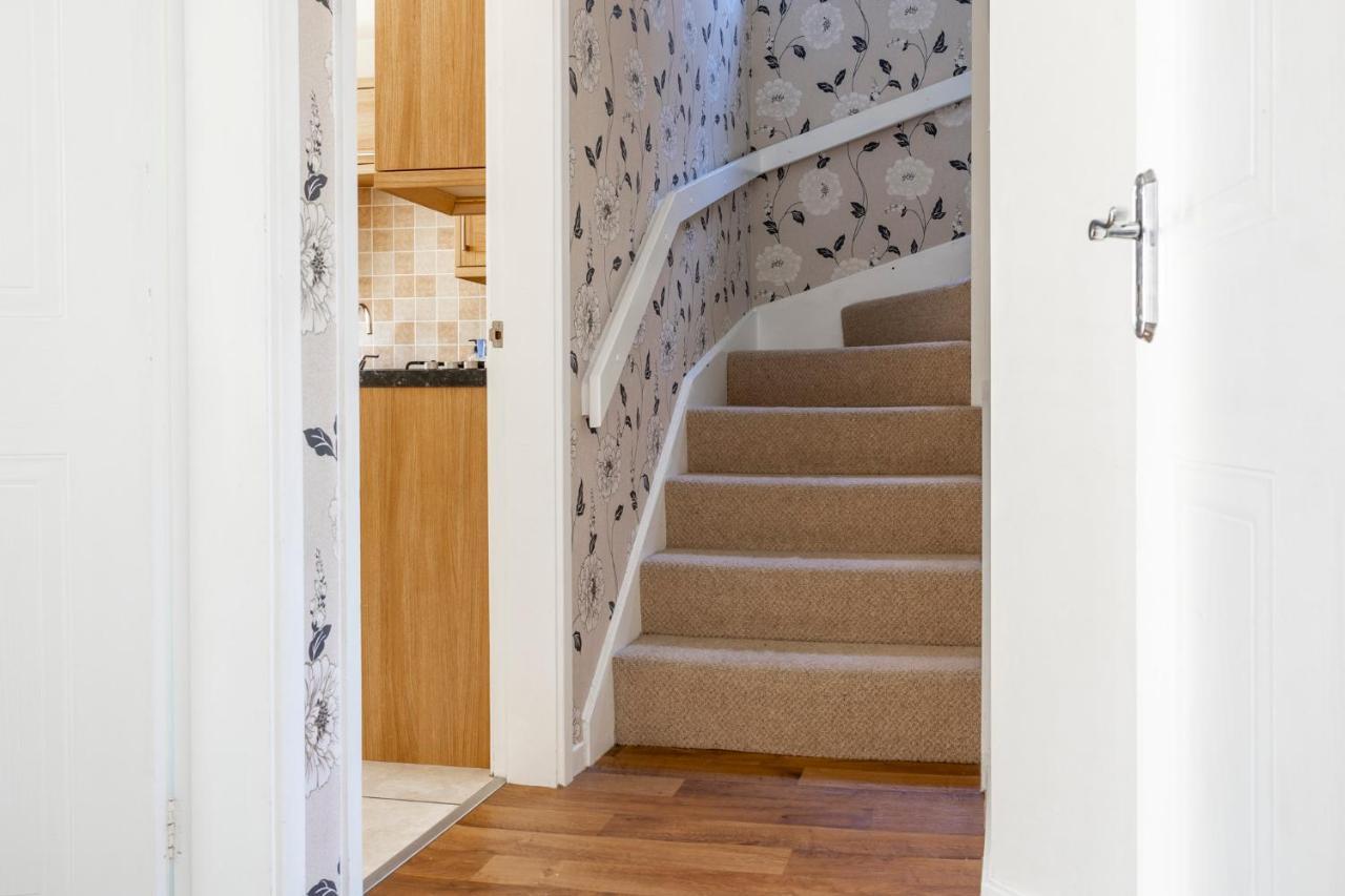 Fair View - Off Street Parking And Garden Villa Shrewsbury Bagian luar foto